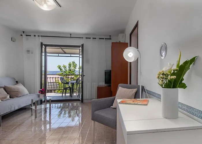 Turina M Apartamento Jadranovo